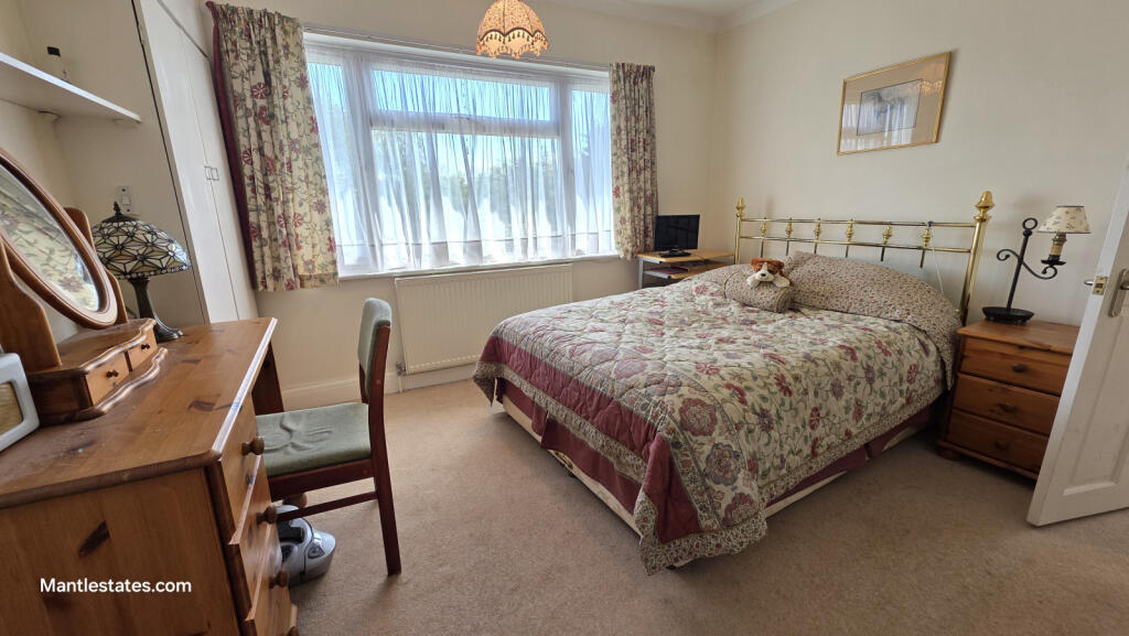 REAR BEDROOM (2)