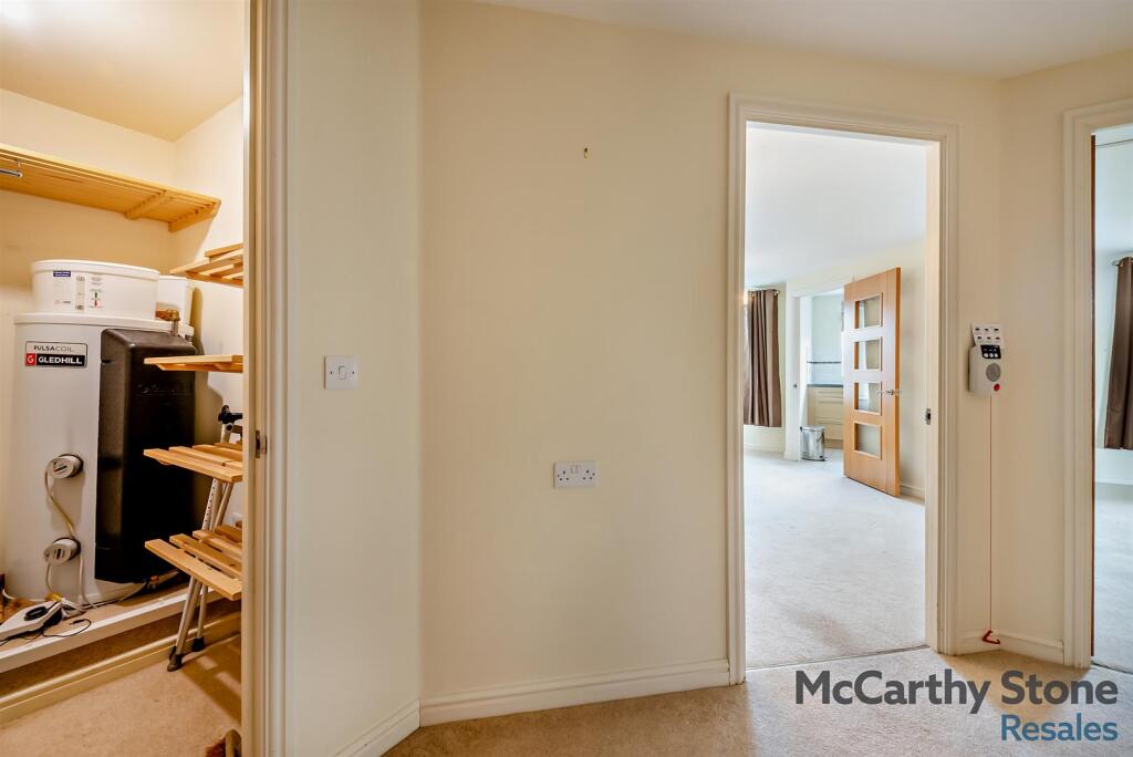 8648023-interior14-800.jpg
