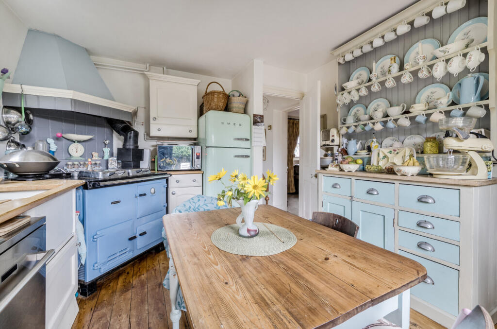 1357737-8-68d7c36...