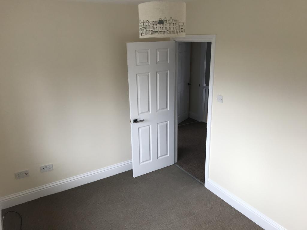 Rear centre bedroom