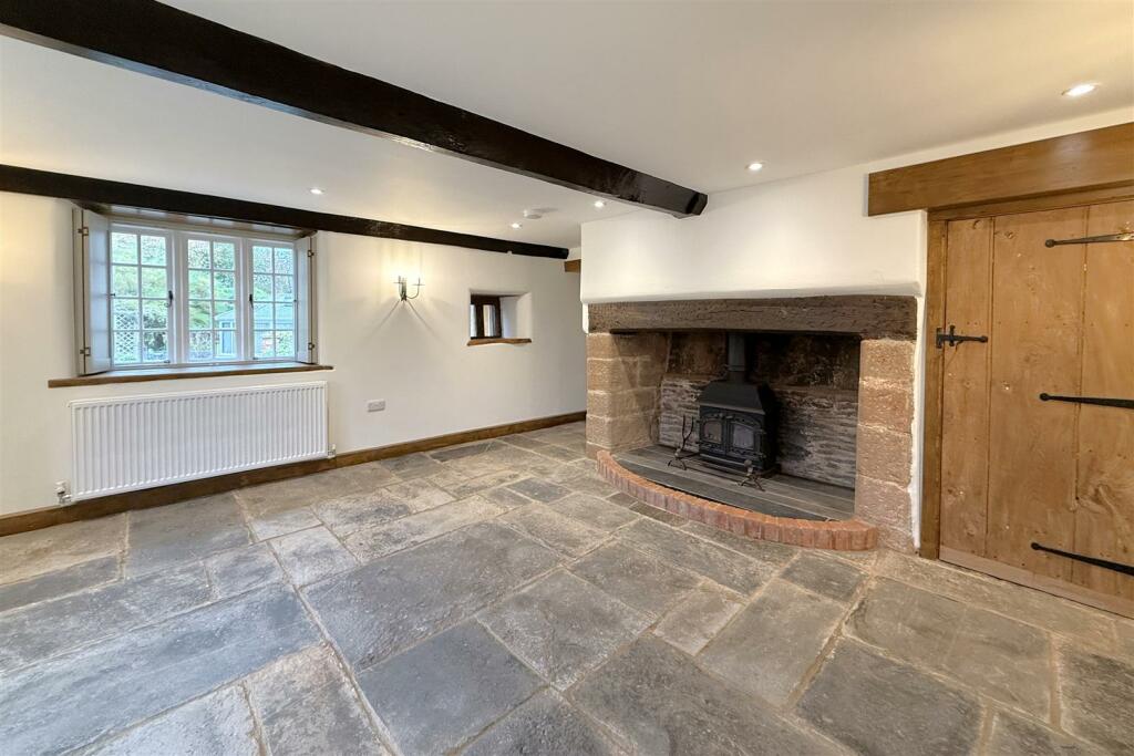 Family Room.JPG