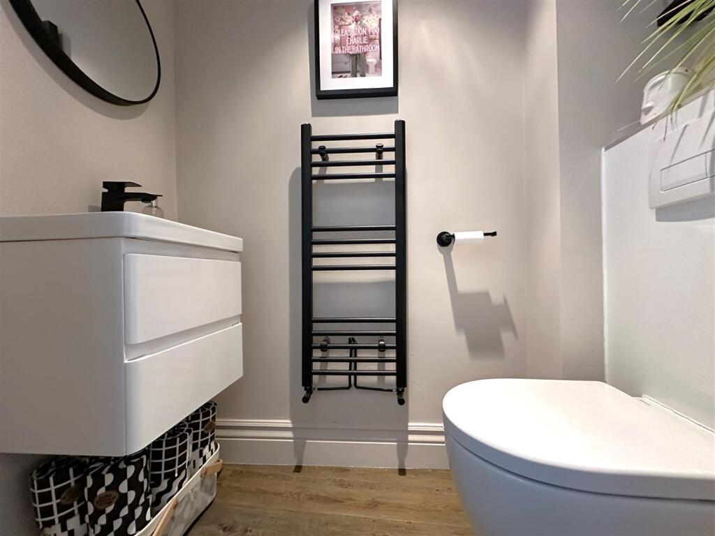 Ground Floor W.C 200