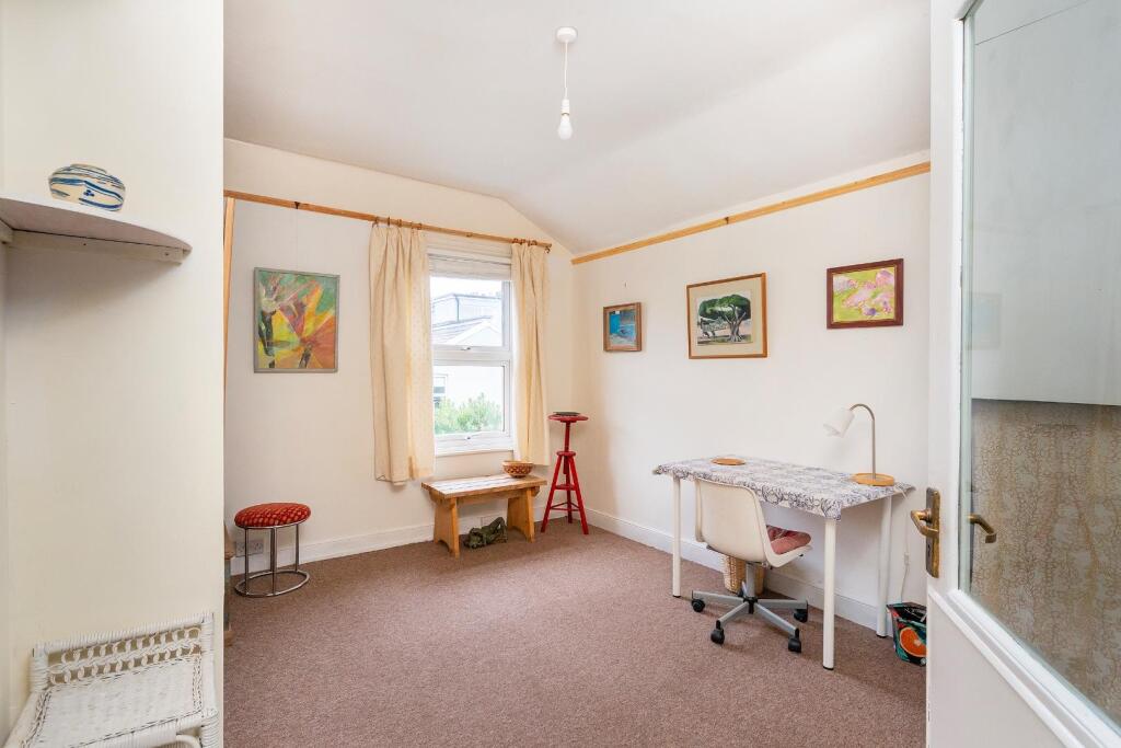 1S1R5SE - Bedroom C.jpg