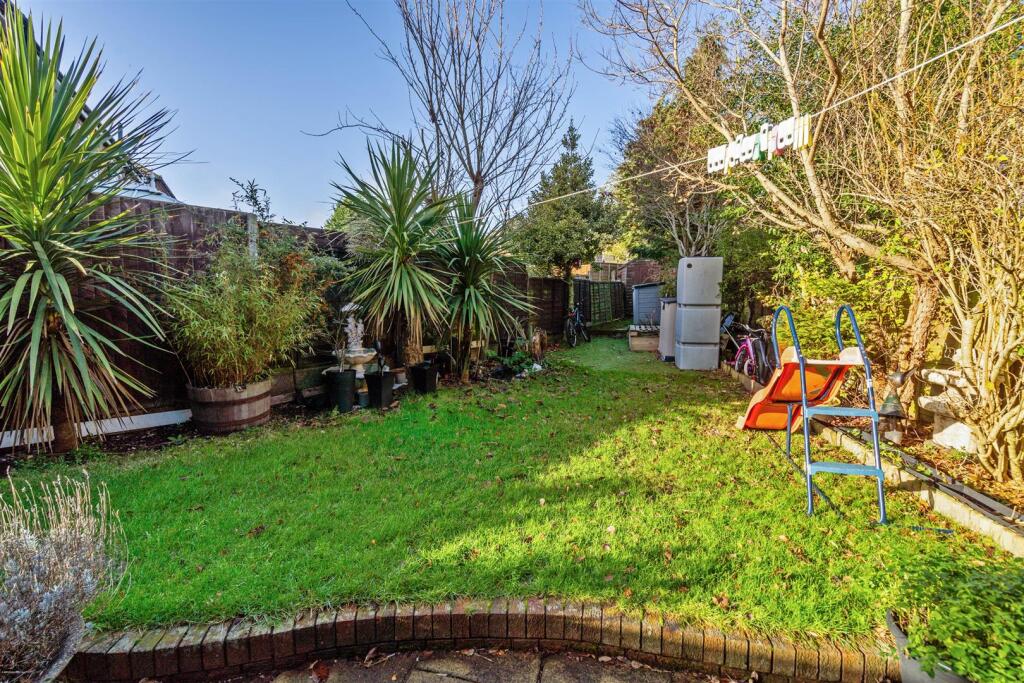 2 High Street_13.jpg