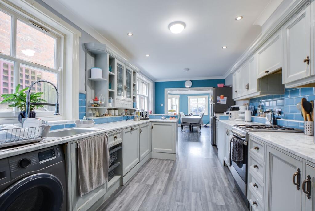 Fitted Dining Kitchen