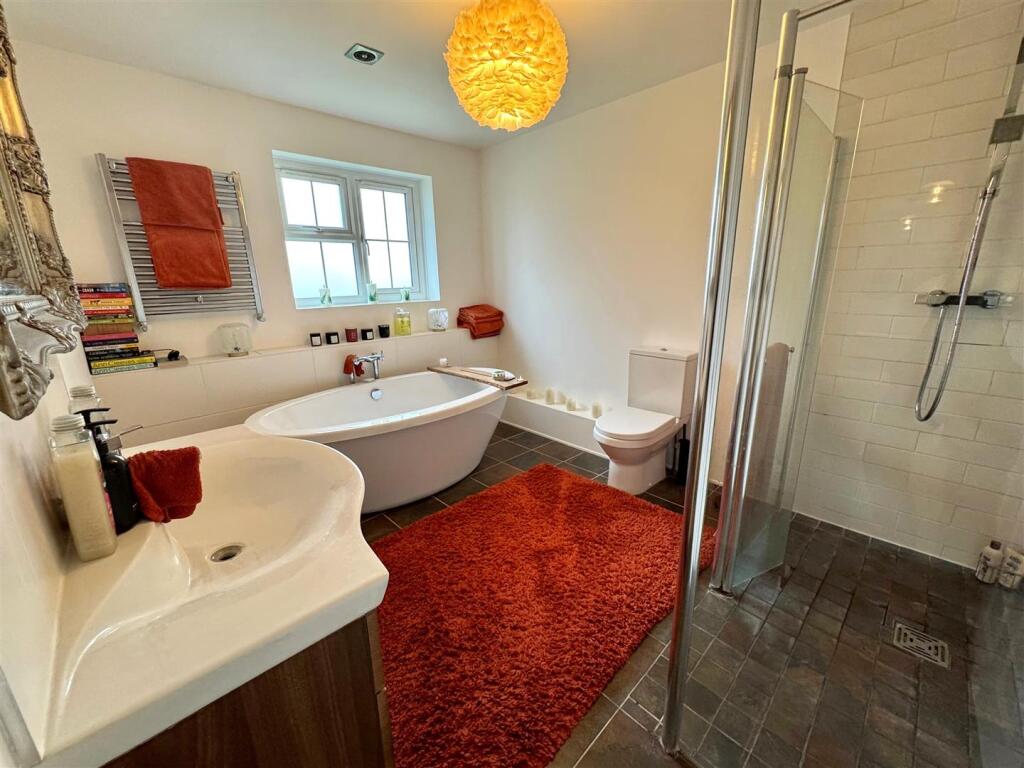en-suite.jpg