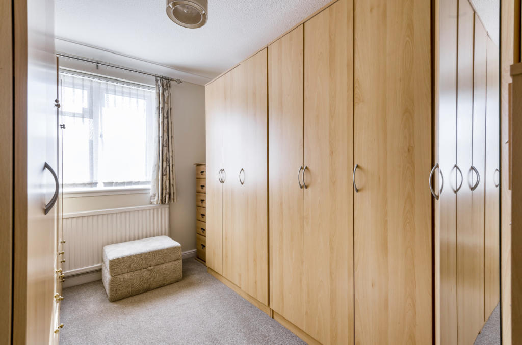 Bedroom 3/Dressingrm