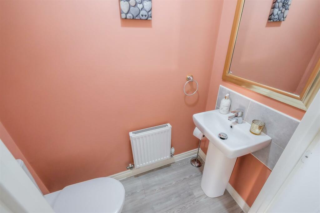 Groundfloor WC