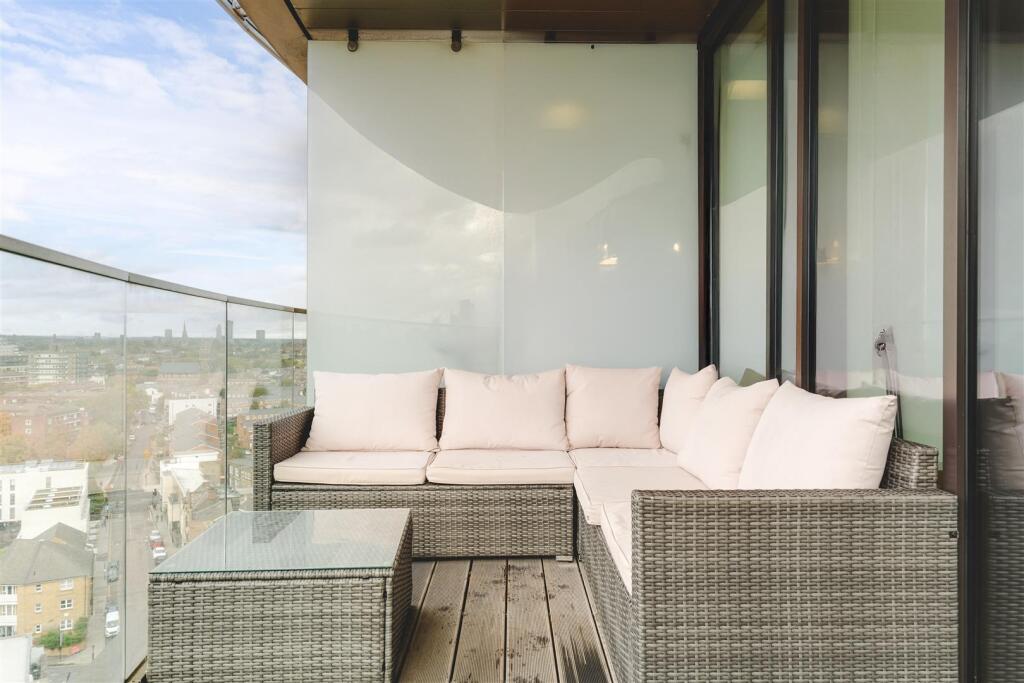 Fifty Seven East-10a.jpg