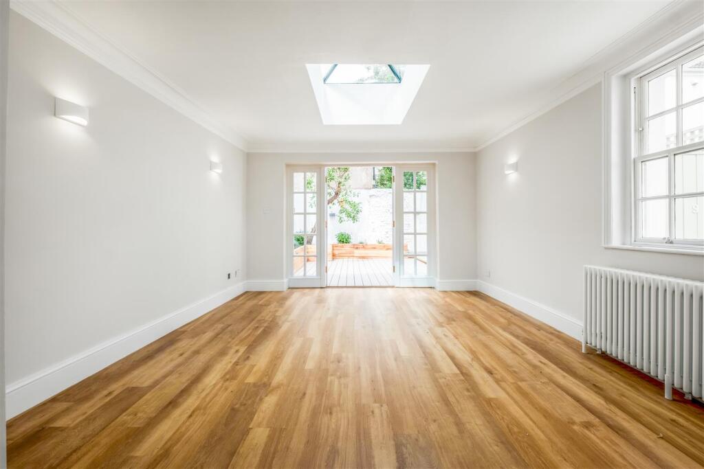 9 Camden Terrace-4.jpg