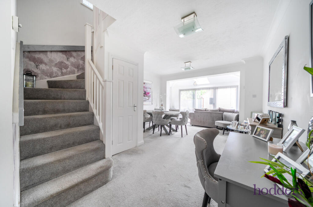 7b593fda-d3c7-4f8...