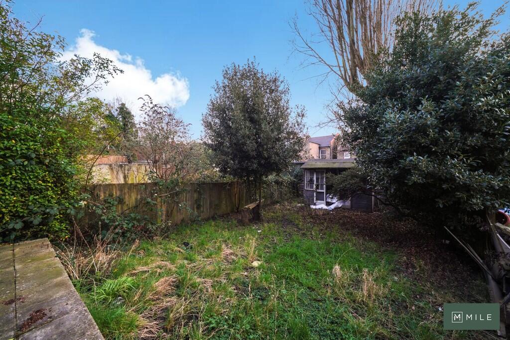 26 Greenhill Road...