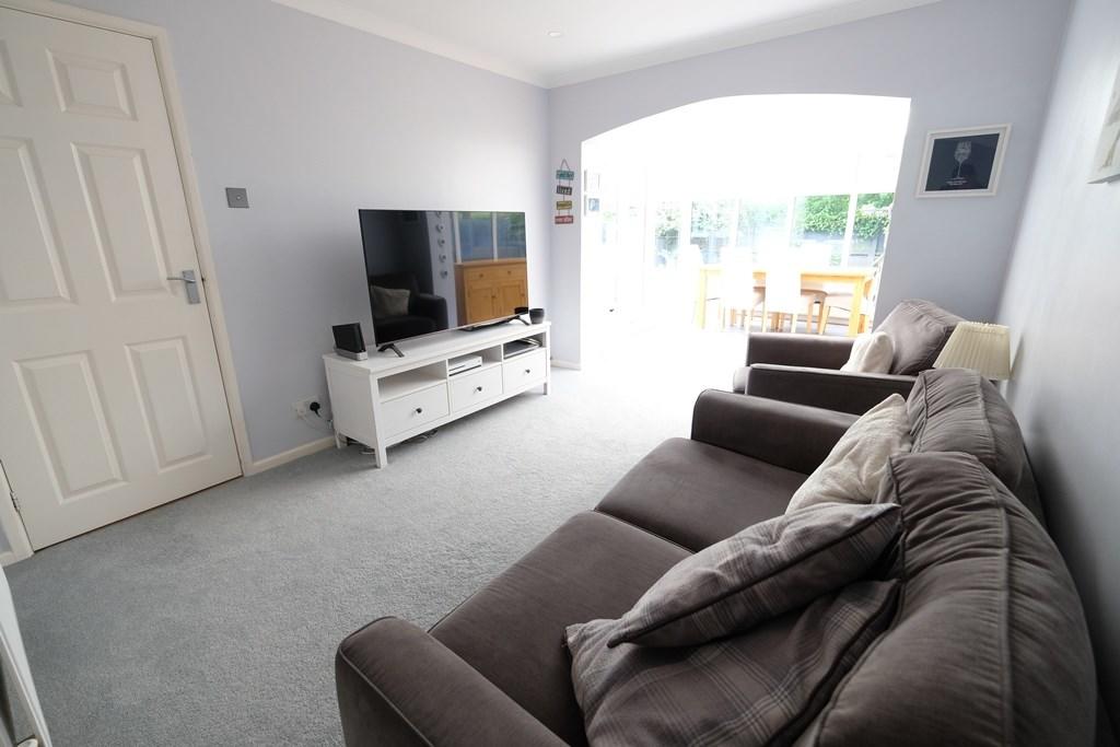 SECOND SITTING ROOM