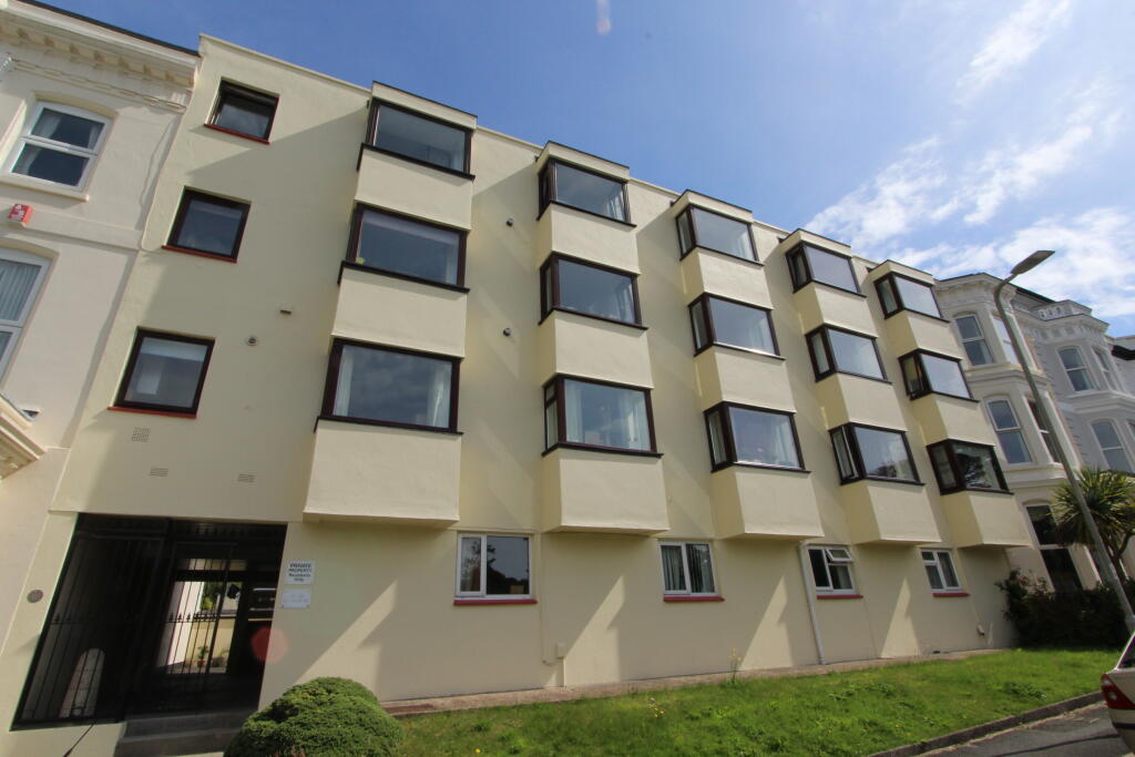 Photo 01