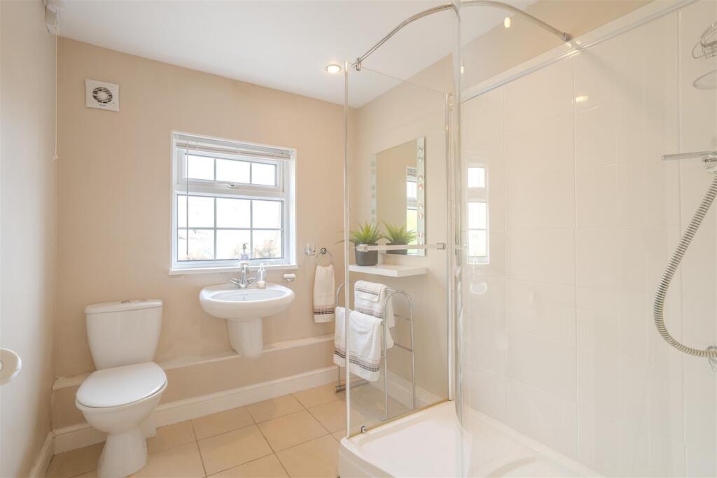 1_Swinton_Bridge_End_Farm_Cottage-24.jpg