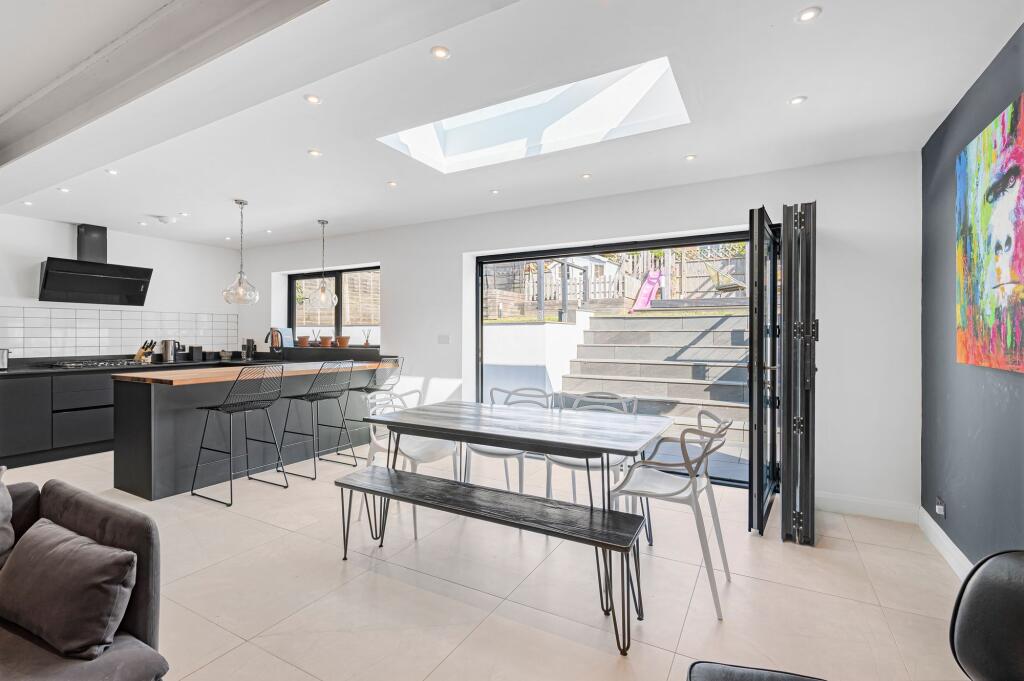 Kitchen/Lounge/Dining Room