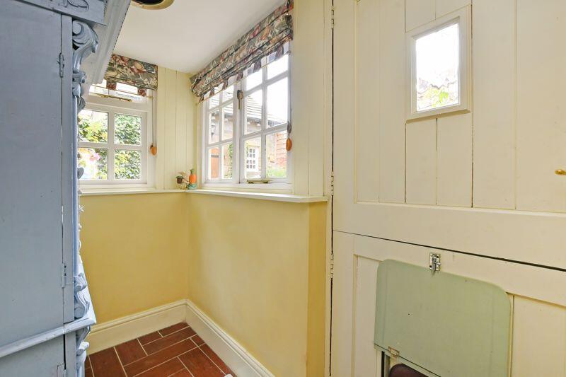 Entrance Porch 
