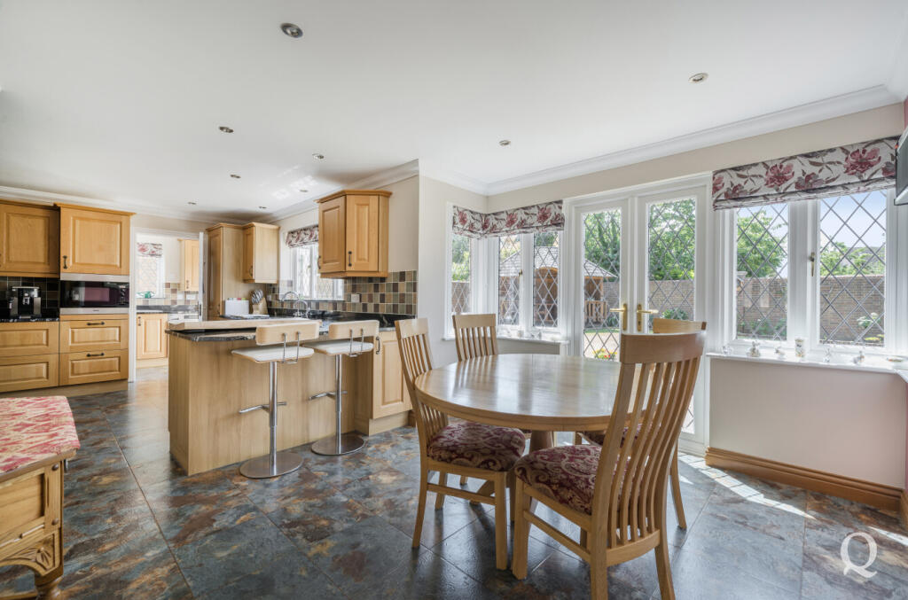 2250dffa-0161-4ff...