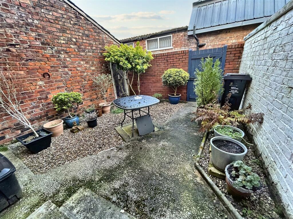 Gardens Aspect 2
