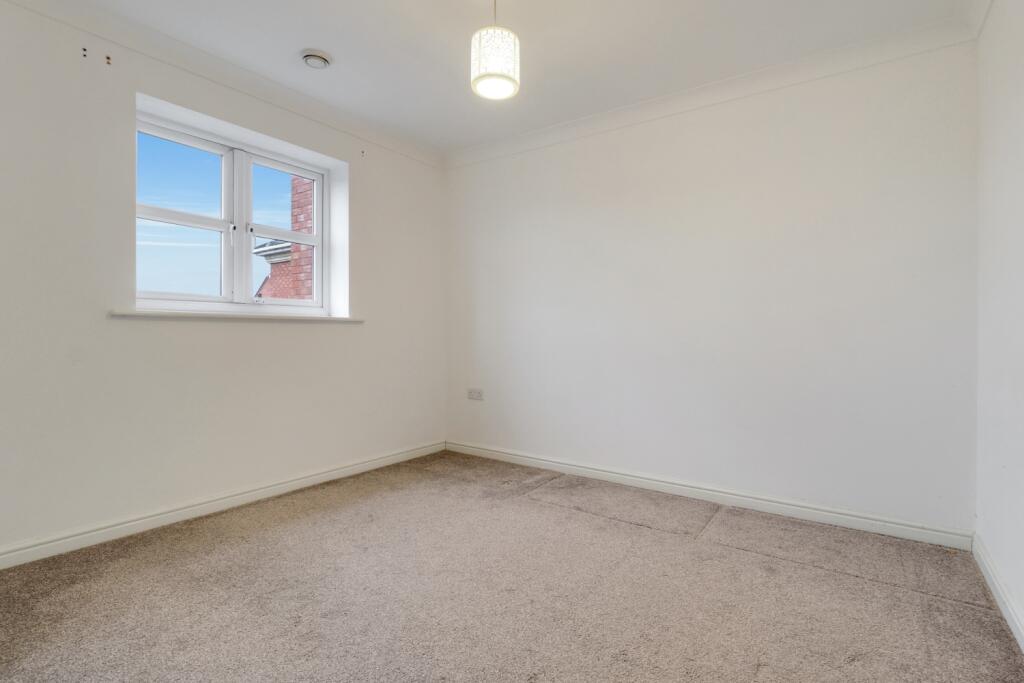 9- Ryan Clarke EweMove Pontefract