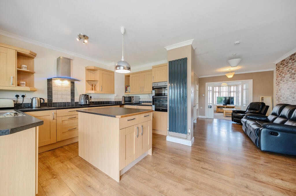 1306897-6-68488b4...