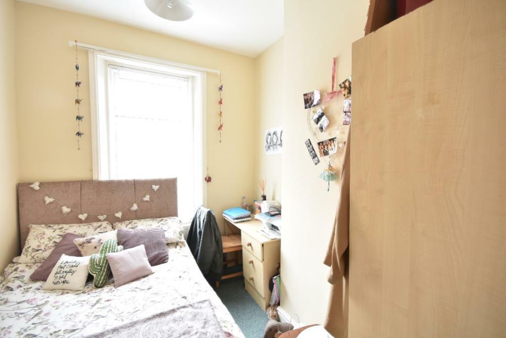 4 Wolseley Gardens4