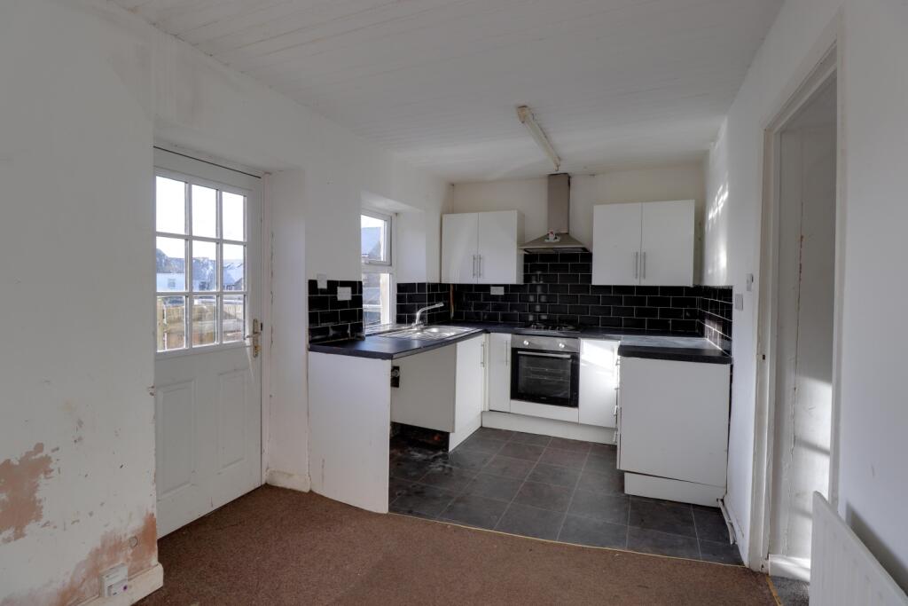 Kitchen Diner 1