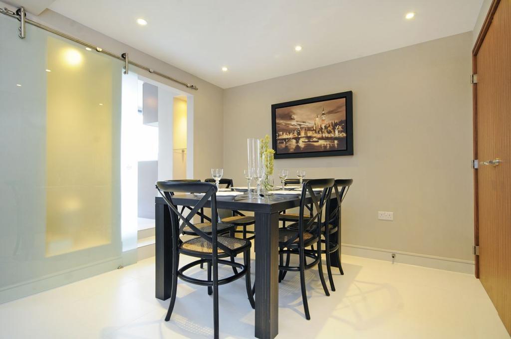 36 Boydell Court - Internal.jpg