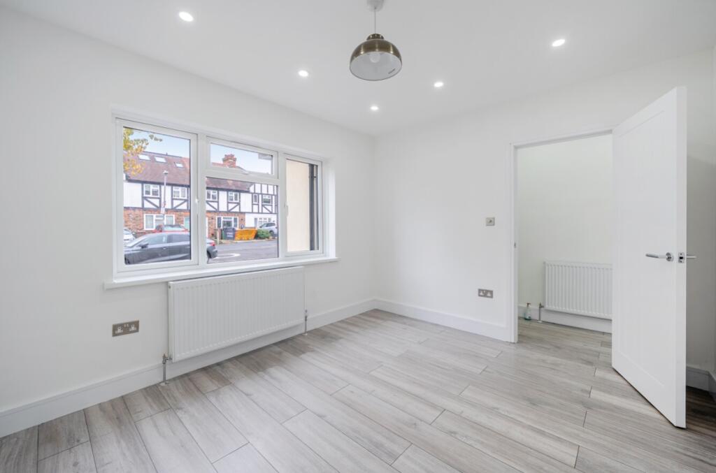 1364184-13-68e6461a699dd