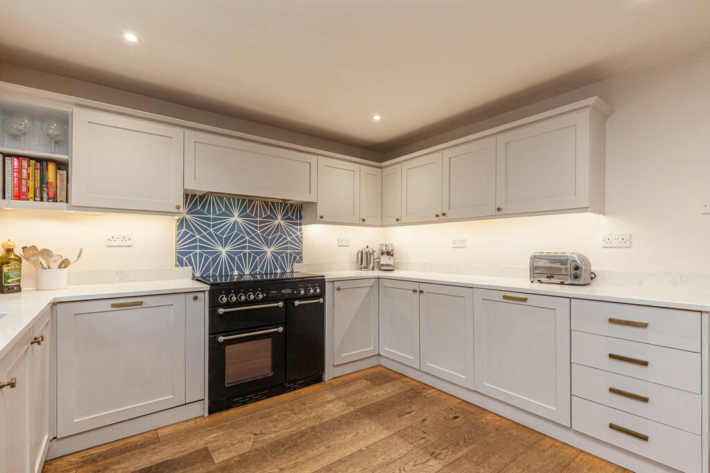 Kitchen- Angle 3