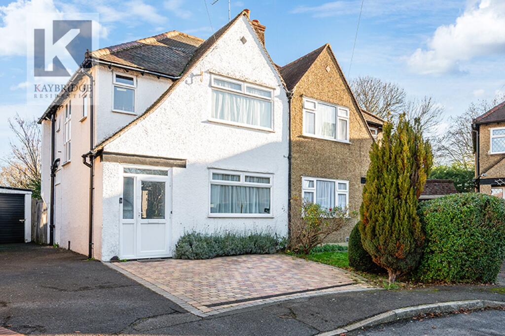 Lumley Gardens, Cheam - SM3 8NW