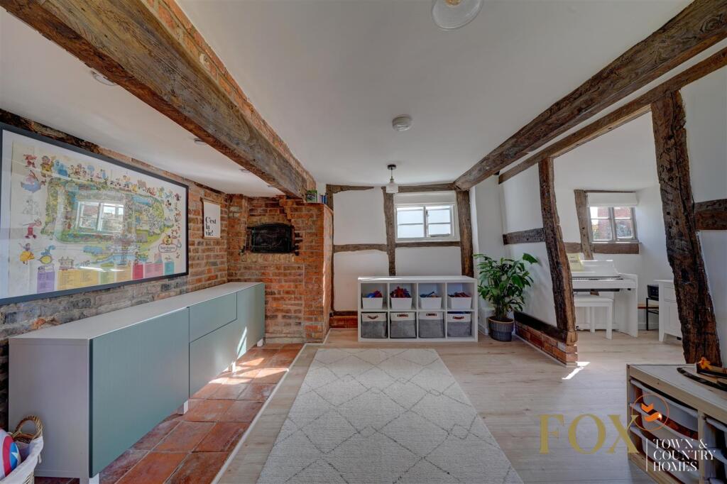 1-2 The Cottage (New2).jpg