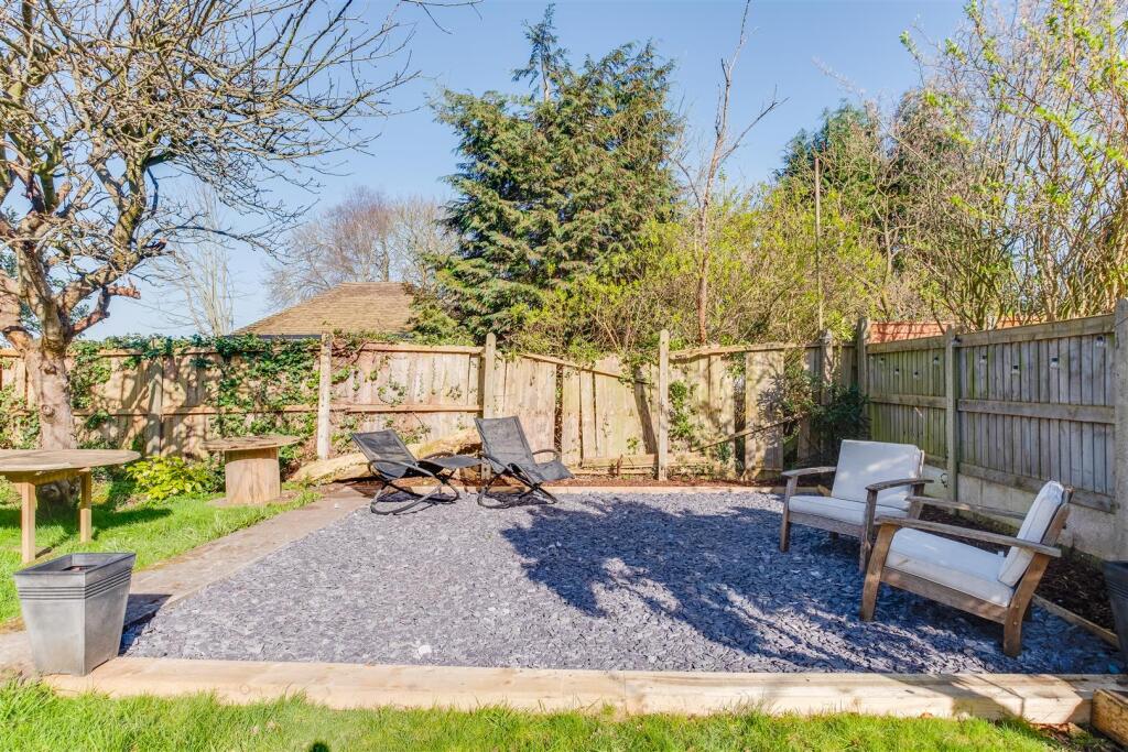 Constables Barnston Road-2-20.jpg