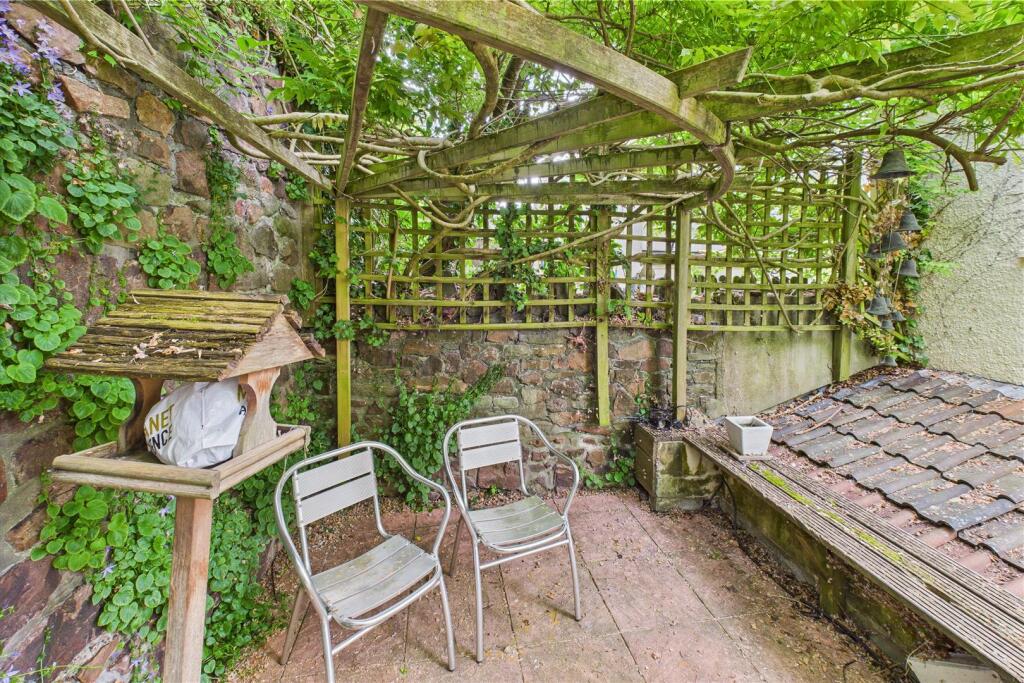 1 Ambra Terrace, Ambra Vale East, Clifton Wood, Br
