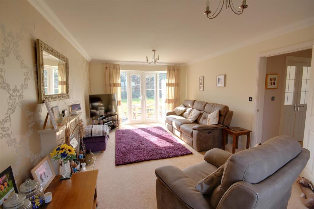 img_2204 - copy-img_2206 - copy.jpg