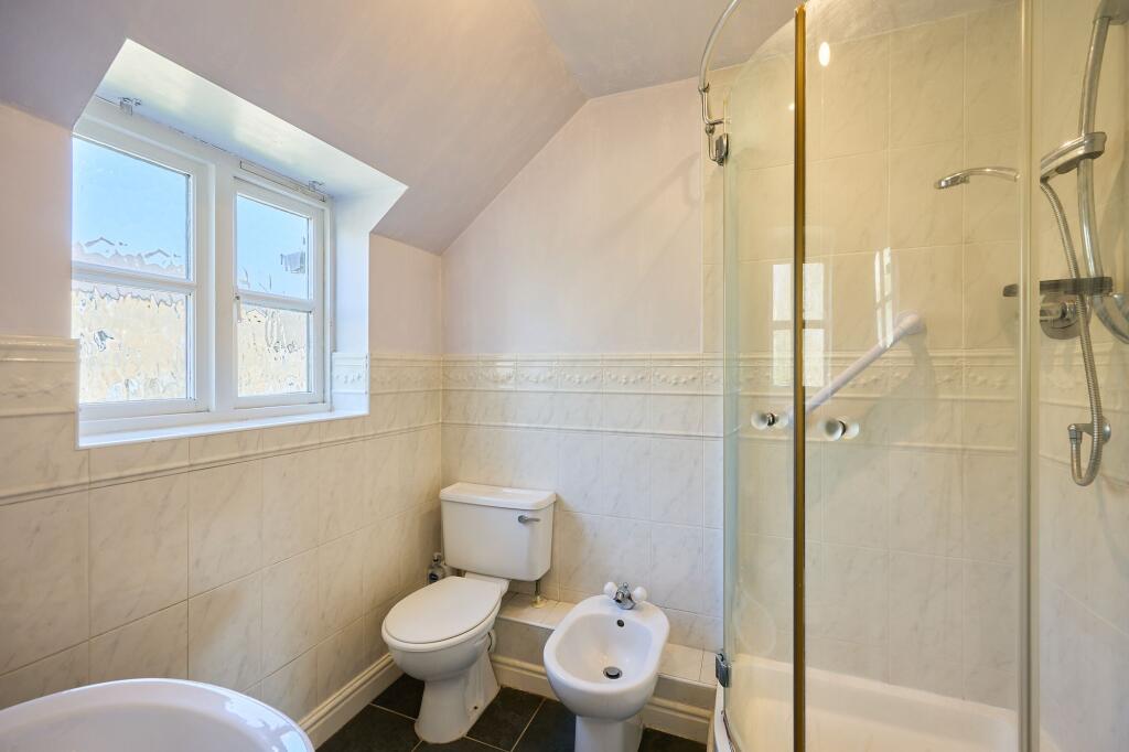Ensuite Shower Room
