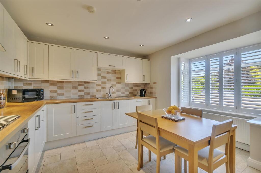 Additional Photograph