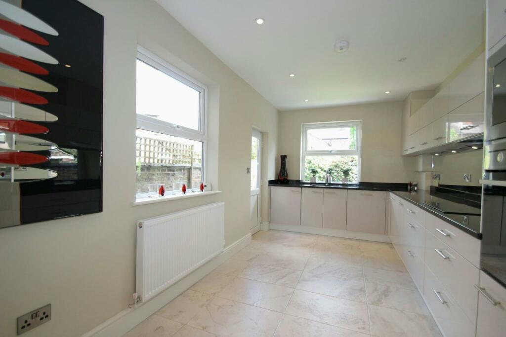 Breakfast Kitchen Aspect 3