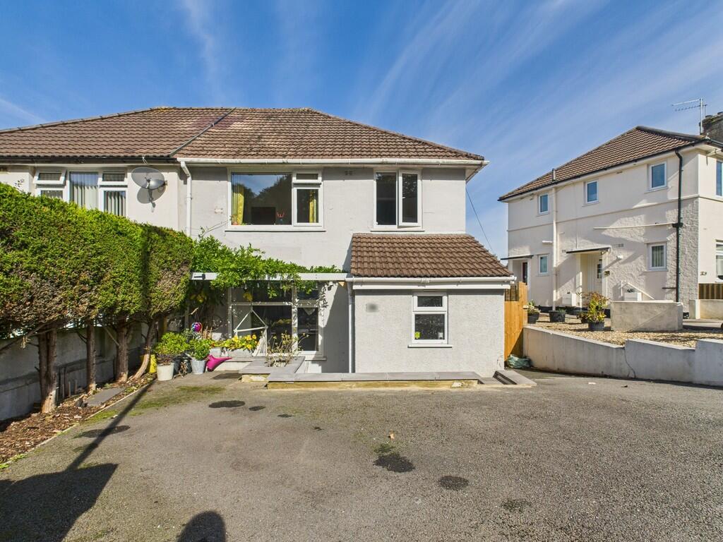 CAM02089G0-PR0575...