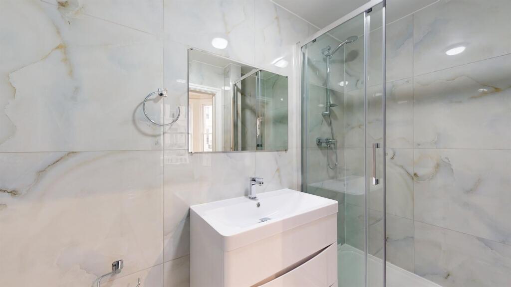 653080654fe76a8fda263b23_b2f0f96cad91ad4d6836bcfee