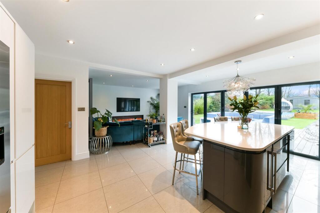 BEECHFIELD, (19).jpg