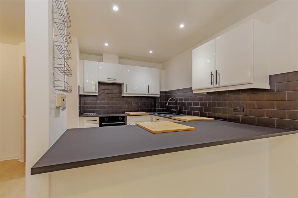Kitchen-1.jpg