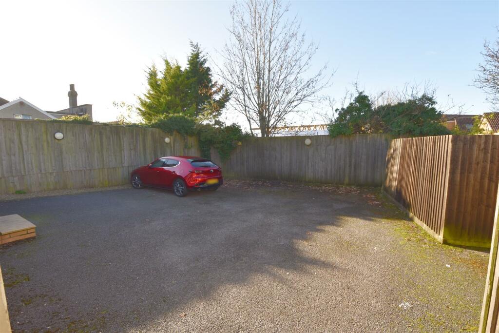 Allocated parking to rear.jpg