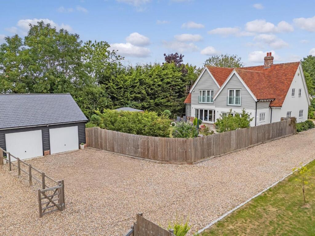 Double Garage &amp; Rear Elevation