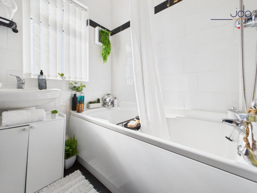 Ground Floor Bathroom