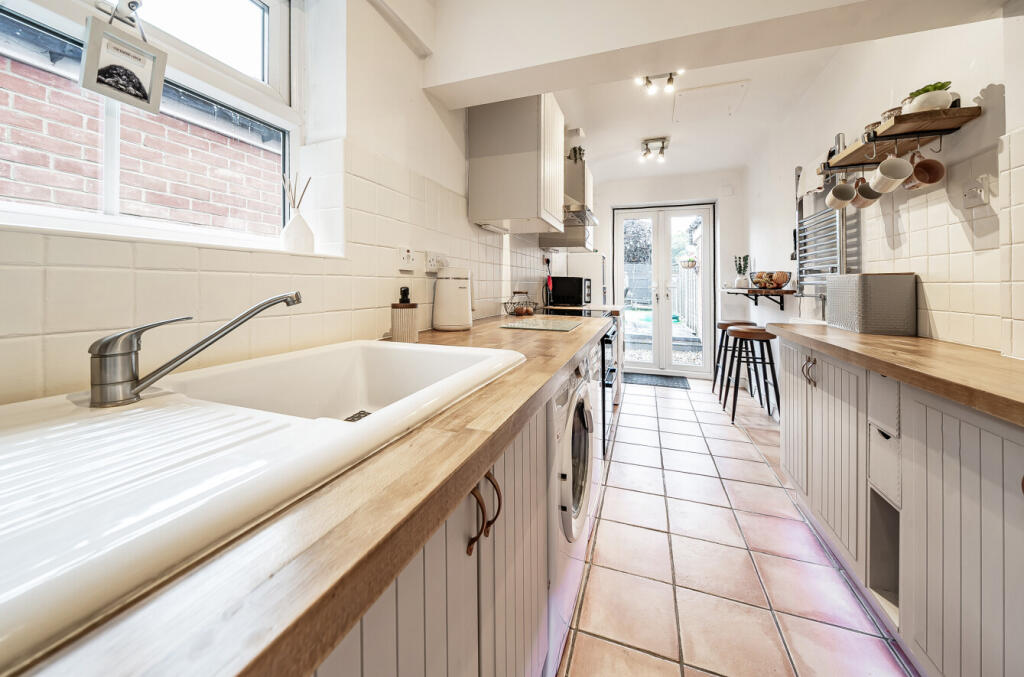 1318048-9-6865859...