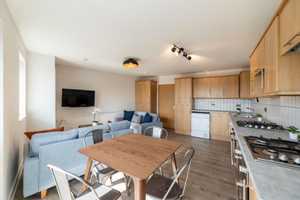 1FSF11 - Living Area