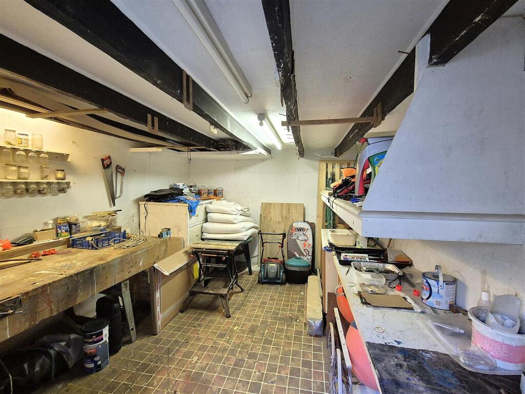 Boat store