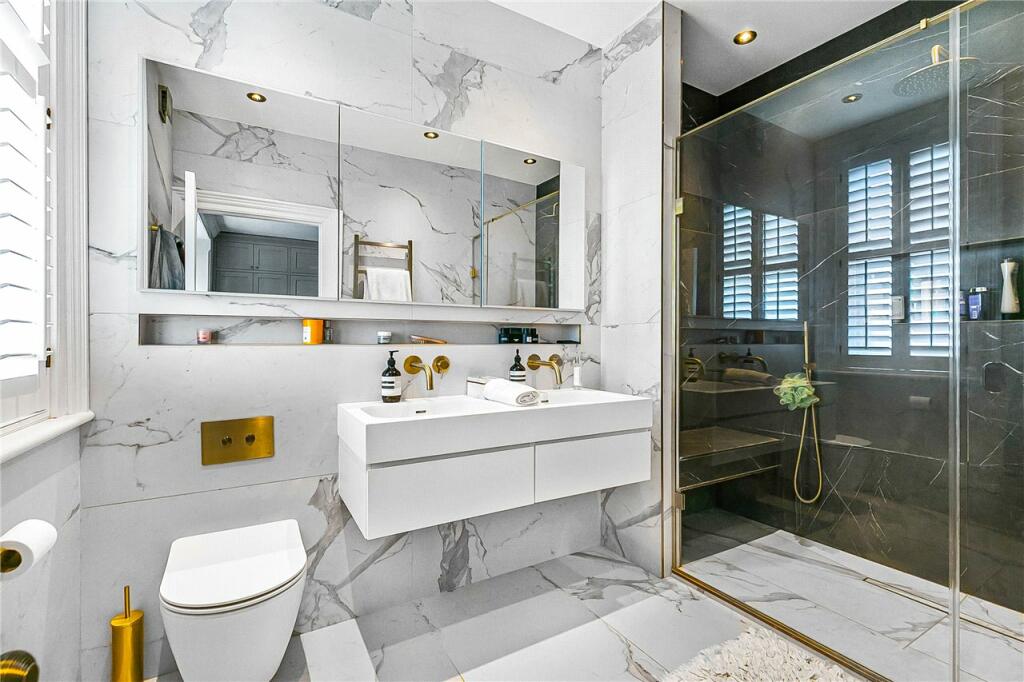 Ensuite