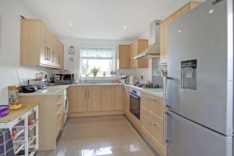 Kitchen/Breakf...